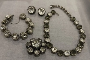 VTG KRAMER NY Round Crystals Rhinestone Chunky Art Deco Design Set Of 4 Pieces - Picture 1 of 15