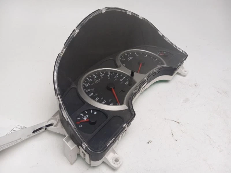2005 - 2006 雪佛兰 EQUINOX 速度计 MPH — 第 1/4 张图片