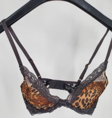 Sutiã Natori 32B Penas Contorno Mergulho Acabamento em Renda 730023 Carvão Luxe Estampa de Leopardo - Imagem 1 de 4