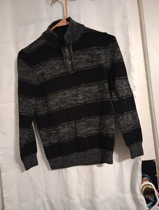 Boys Urban Pipeline Sweater Size Medium - Picture 1 of 5