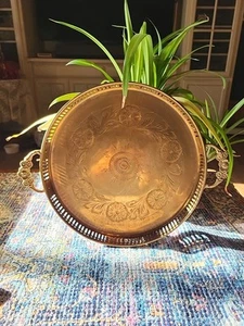 Vintage Ornate Rose Motif Round Brass Tray 10" With Handles - Picture 1 of 9