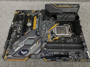 Carte mère gaming Asus Tuf Z390-Plus, ATX, LGA1151, DDR4, Intel Z390, occasion - Photo 1/10