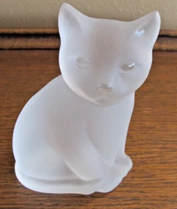 Nybro Schweden mattierte Kristall sitzende Katze Figur Briefbeschwerer - Bild 1 von 6
