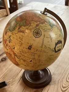 Vintage Globe That Lights Up, Works Great With New Bulb