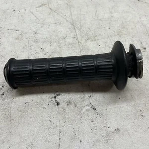 1975 Suzuki GT550 RIGHT THROTTLE GRIP (B16-3089) - Picture 1 of 2