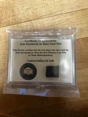 Neumático usado Dale Earnhardt Jr Race certificado de autenticidad/1500 edición limitada Winston Cup ganar Foto 1 de 2