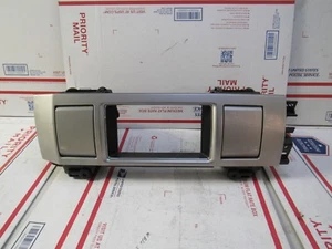2009 2010 2011 2012 2013 2014 JAGUAR XF RADIO BEZEL AND AIR VENTS - Picture 1 of 6