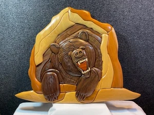 Hand crafted solid wood intarsia wall hanging featuring a grizzly bear - Picture 1 of 7