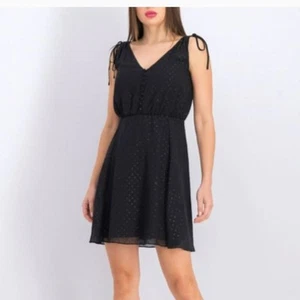Neu mit Etikett Gal meets Glam Elora glitzerndes Schweizer Punkte Cocktailkleid schwarz V-Ausschnitt Größe 6 - Bild 1 von 6