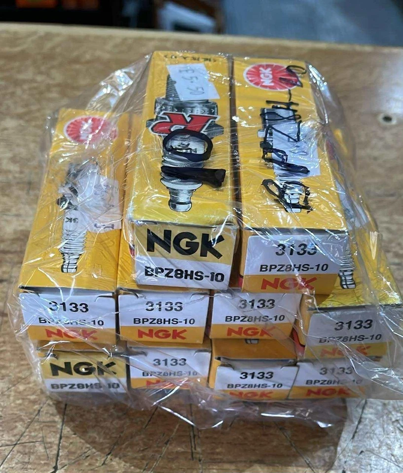 NGK BPZ8HS-10 Spark Plug Pack of 10 Yacht Boat Engine Marine - Image 1 of 1