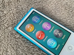 Apple iPod Nano 7th Gen 16GB Blue Please read description ref.740 - Picture 1 of 3