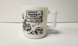 Vintage Davy Crockett Frontiersman Indianer im Kanu weiß Milchglas Becher Tasse - Bild 1 von 4