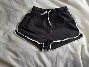 H&M Girl Shorts Cotton Black 11 -12 Years Drawstring Very Good - Picture 1 of 3