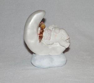 Dreamsicles Forty Winks DC233 Cherub Angel Sleeping on the Moon . Signed 1994/95 - Picture 1 of 6