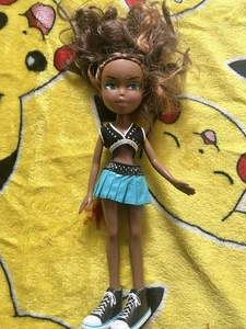 Bratz Play Sportz Cheerleader Sasha Doll Sports With Outfit/Clothes Cheerleading - Picture 1 of 1