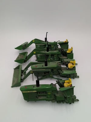 1/16 Ertl Farm Toy John Deere 4020 Tractor With Loaders Parts Lot - Image 1 of 4