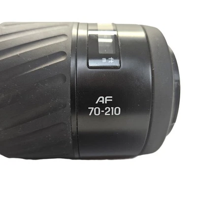 Konica Minolta 70-210mm F/4 AF Macro Zoom Lens w/ Hood - Image 1 of 4