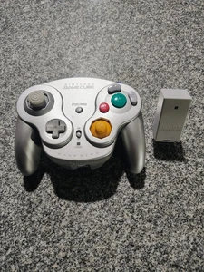 Controlador Nintendo Gamecube Wavebird DOL-004 y receptor DOL-005 OEM  - Imagen 1 de 14