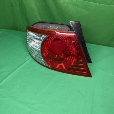 Левый задний фонарь со стороны водителя для KIA Amanti 2004-2006 годов выпуска от оригинального производителя - Изображение 1 из 4