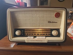 Vintage Nordmende Elektra Tube Radio, High Fidelity. BEAUTIFUL CONDITION. Works - Picture 1 of 11