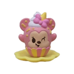 Disney Munchlings Mini Munch MINNIE MOUSE Figure SCENTED & COLOR REVEAL - Picture 1 of 6