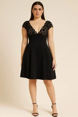 vintage 90s VICTOR COSTA NAHDREE dress cocktail fit flare lace party black 4 - Image 1 of 4