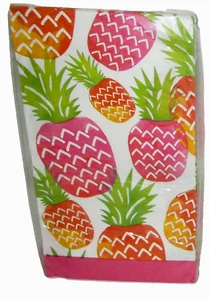 TROPICAL GUEST NAPKINS ~ 20 Ct. ~ 2 Ply ~ 15 2/3" x 11 2/3" ~ OMBRE PINEAPPLES - Picture 1 of 1