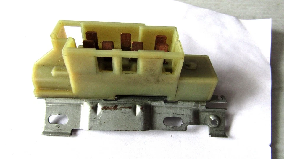 Interruptor de partida de ignição BWD CS805 - Imagem 1 de 1