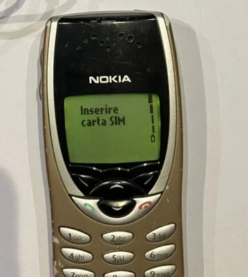 nokia 8210 - Immagine 1 di 4