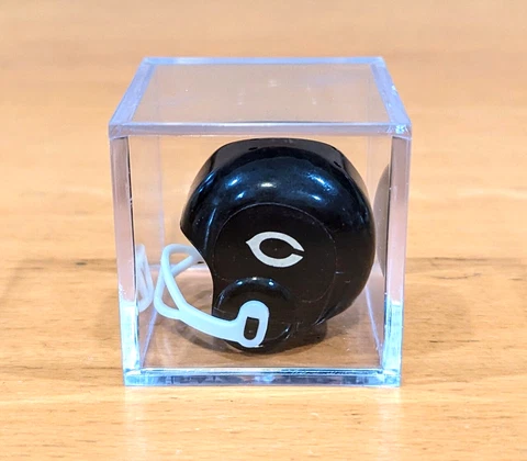 OPI NFC CHICAGO BEARS VTG NFL Mini Gumball Football Helmet & Display Box, Nice! Cover