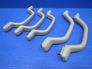 1999 TOYOTA 4RUNNER LH RH FRONT A PILLAR HANDLE AND CEILING HANDLES GRAY OEM B33 - Picture 1 of 9