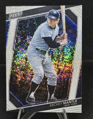 Panini The National 2023 - Mickey Mantle White Sparkle & '21 Giraffe Parallel SSP Foto 1 de 4