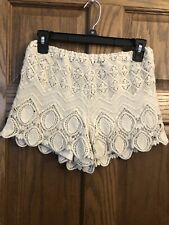 Forever 21 Crochet Lace Shorts Pull On Lined Lt Beige Hot Pant Shorts Womens S