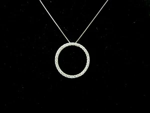 ~ WUNDERSCHÖNER 14K WEISSGOLD KREIS DIAMANT ANHÄNGER MIT 18,25" HALSKETTE 0,72 KT, 4,2 G - Bild 1 von 10