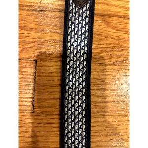 Jungen Vineyard Vines Wal Canvas Club Gürtel misst 28, Zoll - Bild 1 von 5