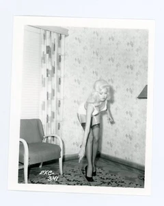 Vintage Risque Pinup EXE 341 Irving Klaw - Picture 1 of 2