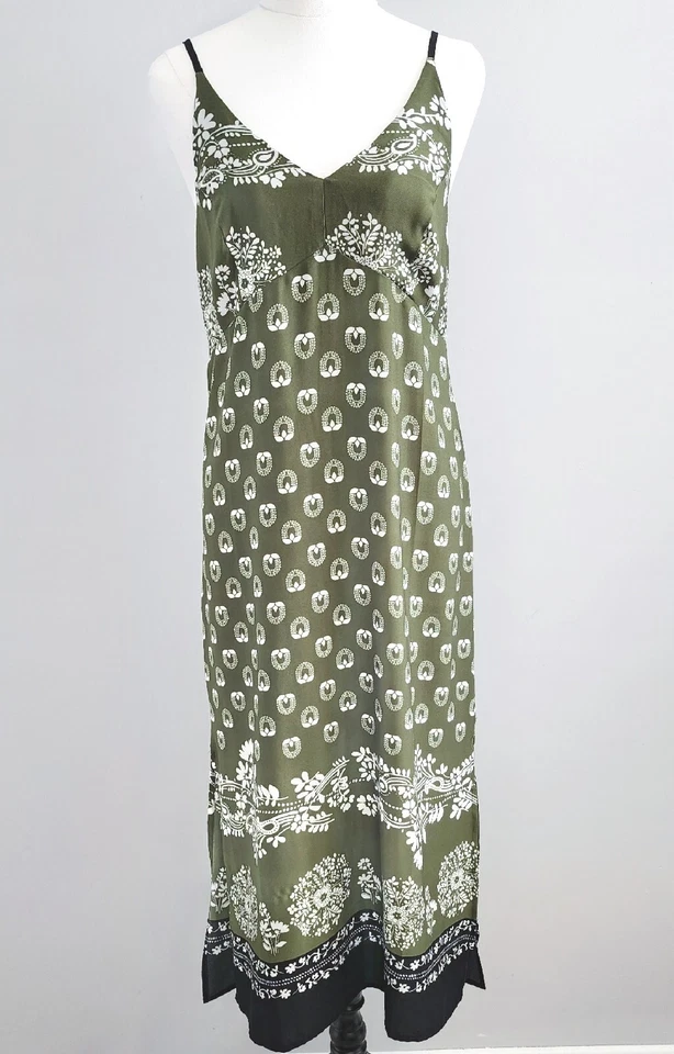 Женское макси-платье United Colour Of Beneton размер 12 зеленое батик прямое без рукавов - Изображение 1 из 4