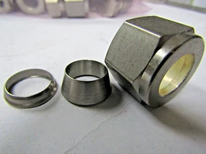✌️NEW SWAGELOK STAINLESS NUT SET 1/2" TUBE SS-812-1 NUT, SS-814-1, SS-813-1 - Picture 1 of 3