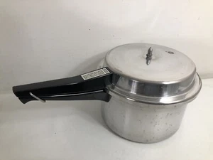 Vintage Mirro Matic 4 Qt Pressure Cooker M-0294 Canner Aluminum No Jiggler - Picture 1 of 7