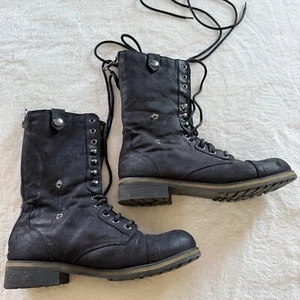 Madden Girl Destinn Black LaceUp BackZip FurLined Fold Over Boots W US 9 - Picture 1 of 11