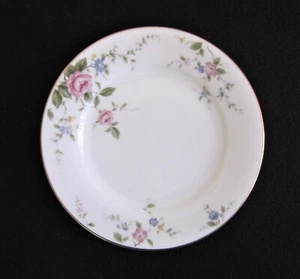 Vintage Noritake Bread and Butter Plates Floral on White Gold Trim Firenze 6674 - Picture 1 of 5