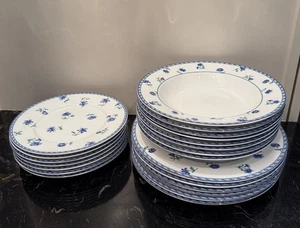 Mikasa Ultima+ Blue Medley HK243 Set di stoviglie per 6 (21 pezzi) - Foto 1 di 8