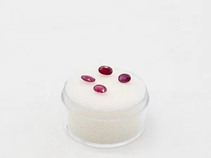 LOTE DE 4 GEMAS SUELTAS RUBÍ NATURAL CORTE OVALADO $1500 de 1,27 quilates - Imagen 1 de 4