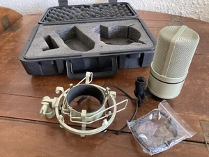 MXL 990 Large Diaphragm Condenser Microphone - Picture 1 of 6