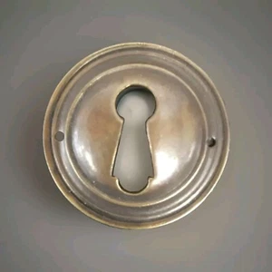 Martins estampado latón 1.25" escudo latón antiguo (P90A) - Imagen 1 de 1