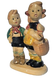 VINTAGE HUMMEL-Like "To Market" Boy And Girl FIGURINE HAND PAINTED - Picture 1 of 5