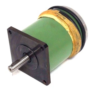 ZEBO TRONICS TYP: SM 107.2.18M8Z58 MOTOR SM107218M8Z58 SERIE: 0102 A/PH 8 - Picture 1 of 4