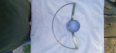 Ford Galaxy Ltd 1966 anillo de bocina Foto 1 de 4