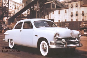 Ford Deluxe Business Coupe 1951 Werk Rouge neues Modell Pressefoto Automobil - Bild 1 von 1