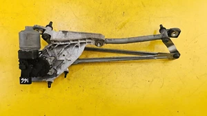 FORD FIESTA MK7 ZETEC S 120 1.6 2008-2012 TERGICRISTALLO ANTERIORE COLLEGAMENTO MOTORE 8A6117500BC - Foto 1 di 5